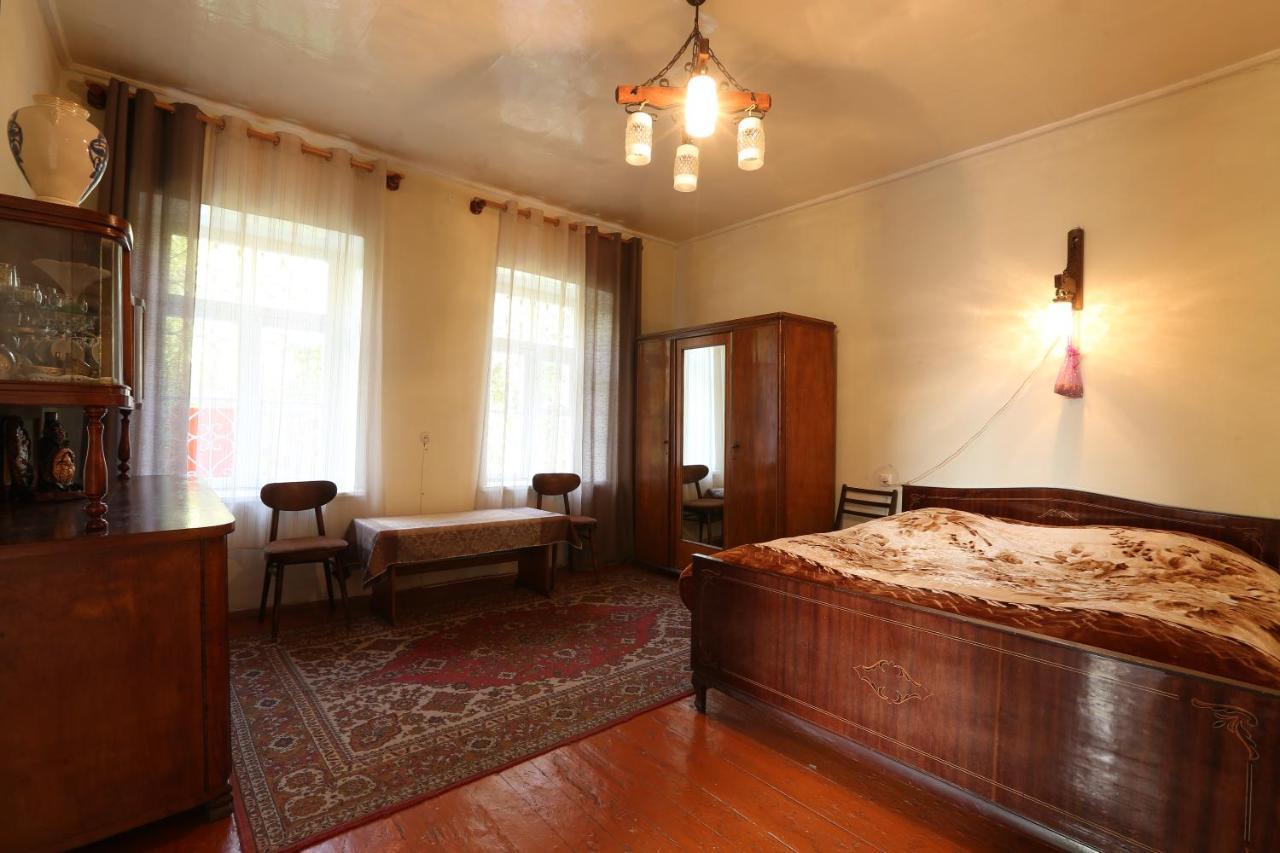 Guesthouse "Ashot Shalunts" Горис Экстерьер фото